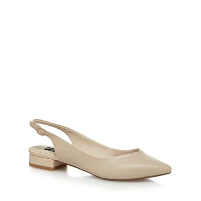 Natural 'Bay' sling back pointed shoes